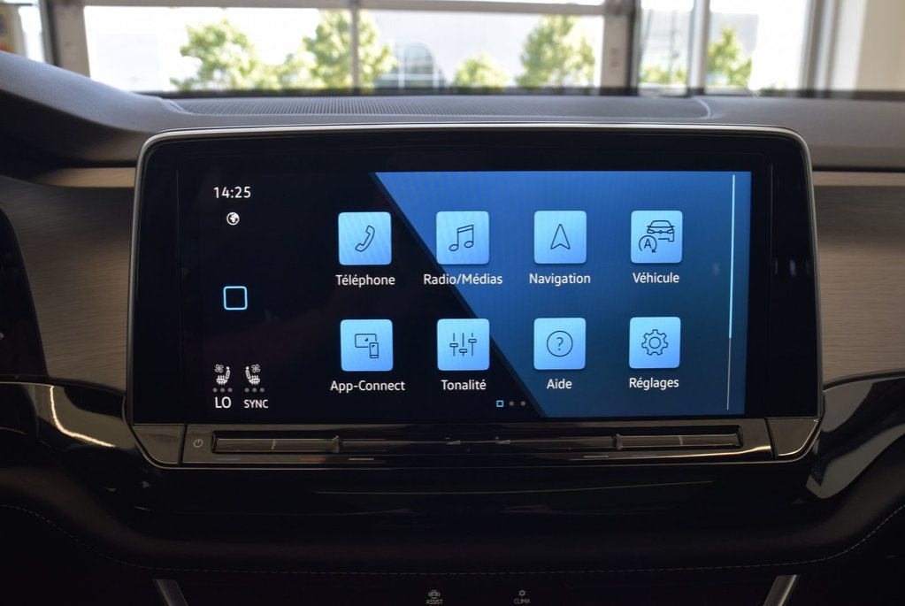 Volkswagen Atlas Cross Sport COMFORTLINE+R LINE+TOIT PANO 2025 à Laval, Québec - 29 - w1024h768px