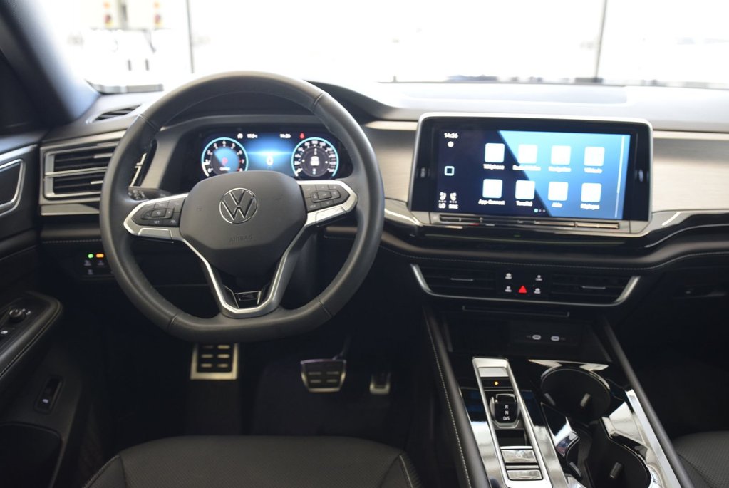Volkswagen Atlas Cross Sport COMFORTLINE+R LINE+TOIT PANO 2025 à Laval, Québec - 24 - w1024h768px
