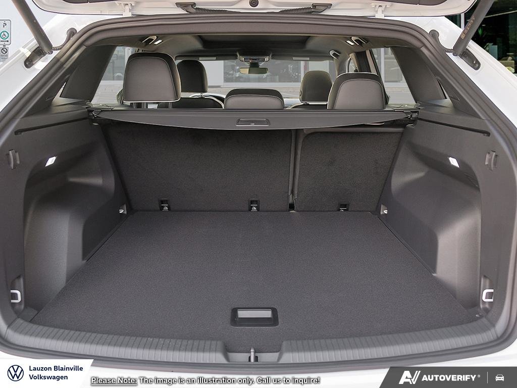 Volkswagen Atlas Cross Sport Highline 2026 à Laval, Québec - 7 - w1024h768px