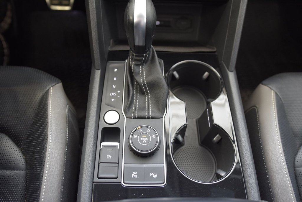 Volkswagen Atlas EXECLINE+R LINE+V6+AWD+CUIR 2022 à Laval, Québec - 32 - w1024h768px