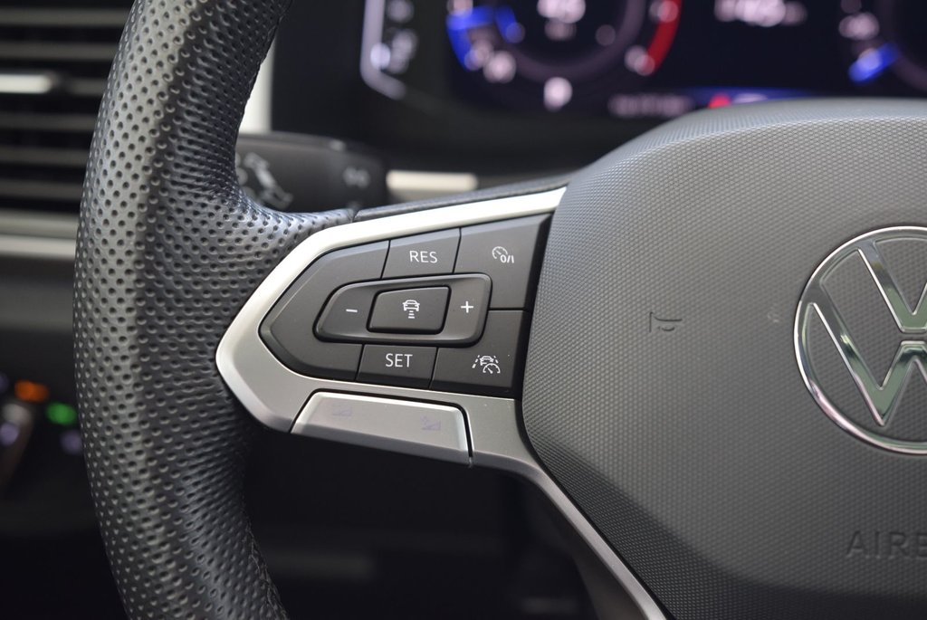 Volkswagen Atlas EXECLINE+R LINE+V6+AWD+CUIR 2022 à Laval, Québec - 26 - w1024h768px