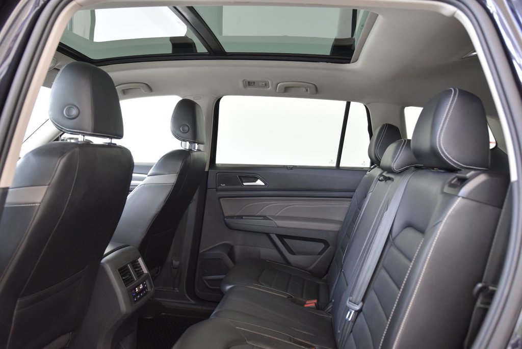 Volkswagen Atlas EXECLINE+R LINE+V6+AWD+CUIR 2022 à Laval, Québec - 22 - w1024h768px