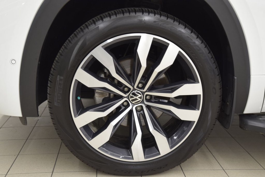 2022 Volkswagen Atlas EXECLINE+CUIR+TOIT+7 PASS in Laval, Quebec - 5 - w1024h768px