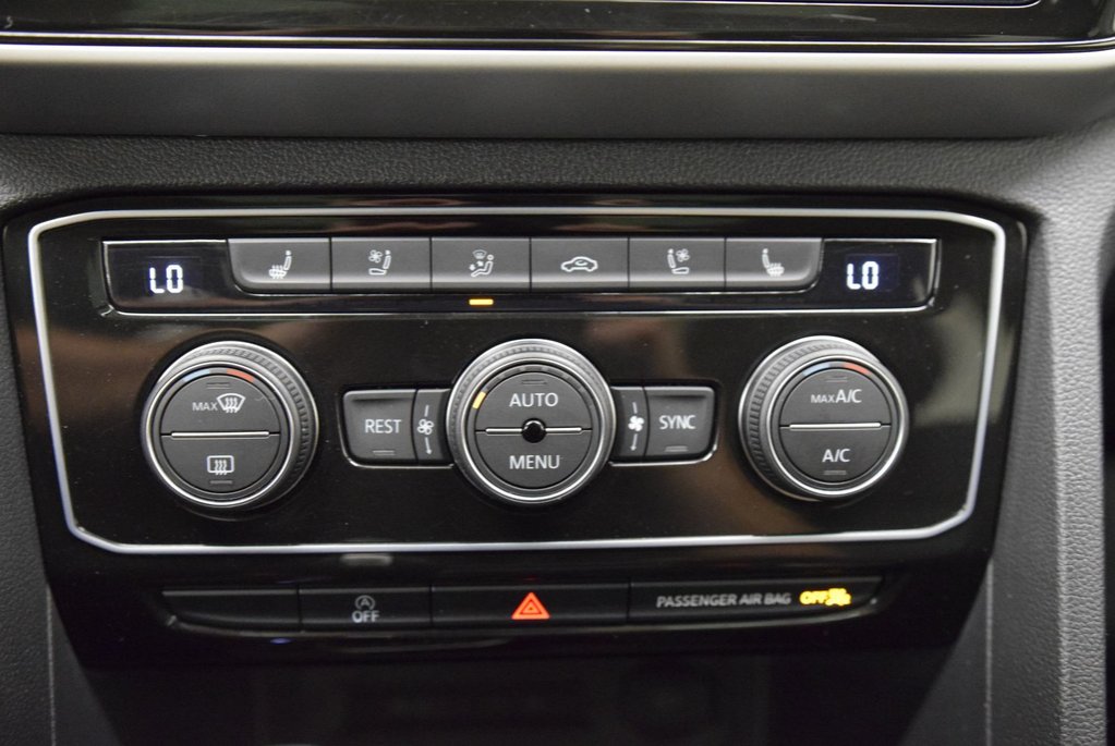 2022 Volkswagen Atlas EXECLINE+CUIR+TOIT+7 PASS in Laval, Quebec - 33 - w1024h768px