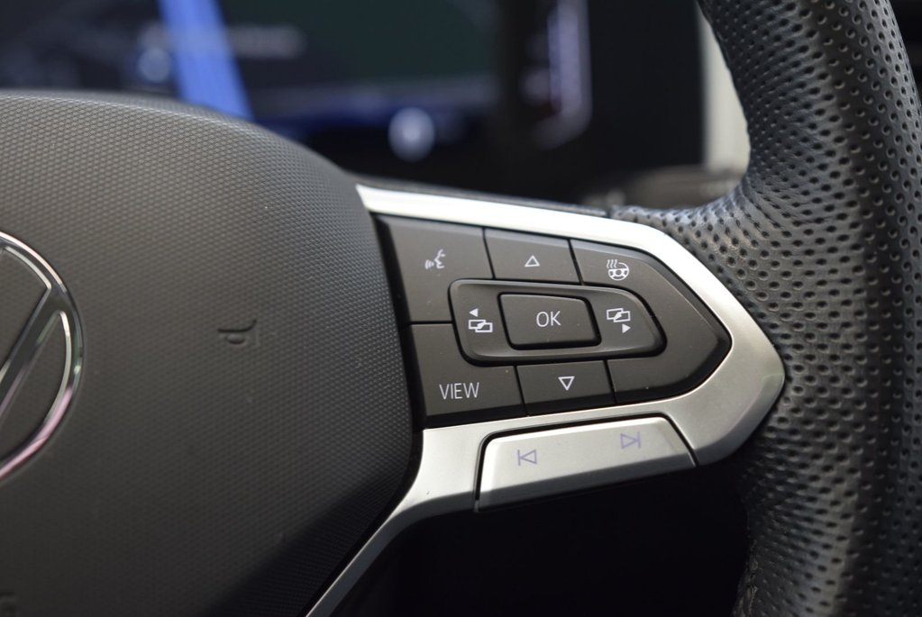 Volkswagen Atlas HIGHLINE+BLACK PACKAGE+V6 2022 à Laval, Québec - 12 - w1024h768px