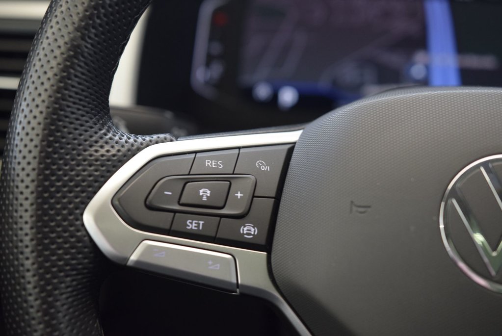 Volkswagen Atlas HIGHLINE+BLACK PACKAGE+V6 2022 à Laval, Québec - 11 - w1024h768px