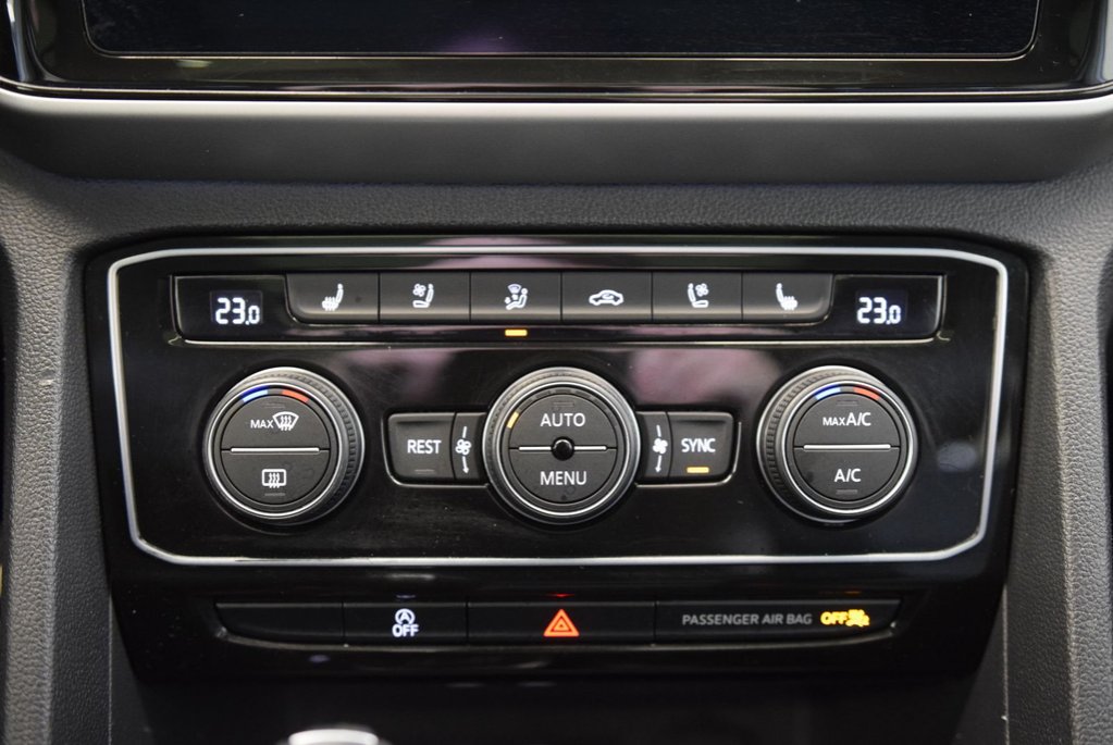 Volkswagen Atlas HIGHLINE+BLACK PACKAGE+V6 2022 à Laval, Québec - 22 - w1024h768px