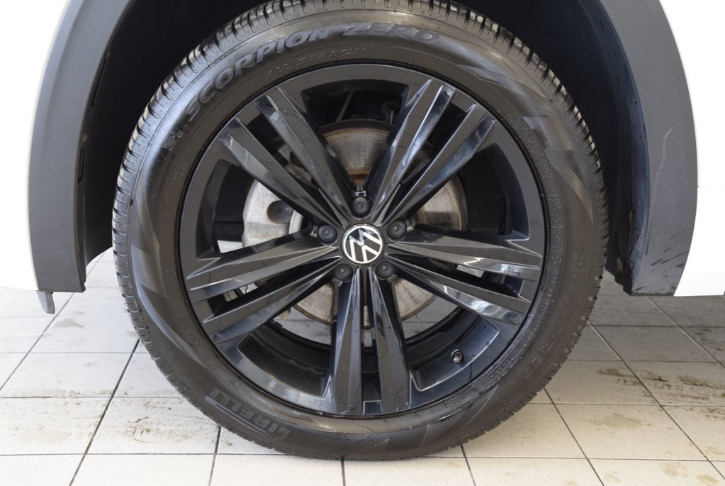 Volkswagen Atlas HIGHLINE+BLACK PACKAGE+V6 2022 à Laval, Québec - 8 - w1024h768px
