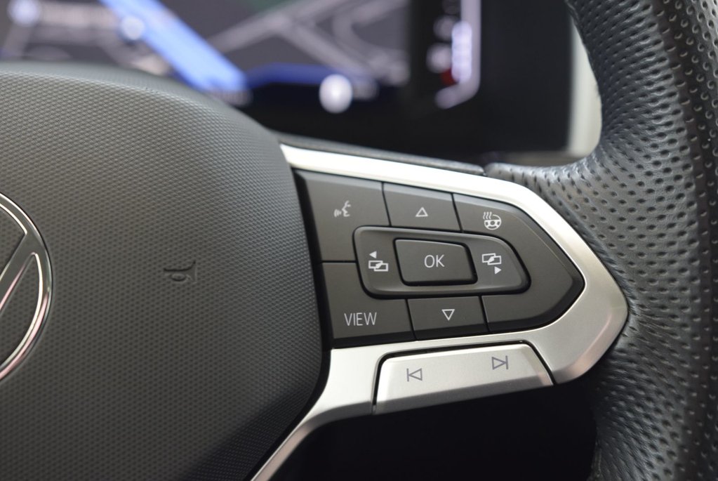 2022 Volkswagen Atlas EXECLINE+SIEGES CAPITAINE in Laval, Quebec - 26 - w1024h768px