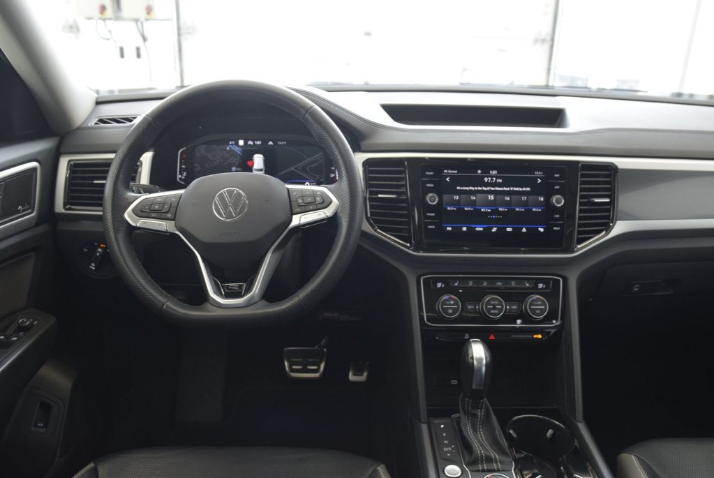 2022 Volkswagen Atlas EXECLINE+SIEGES CAPITAINE in Laval, Quebec - 23 - w1024h768px