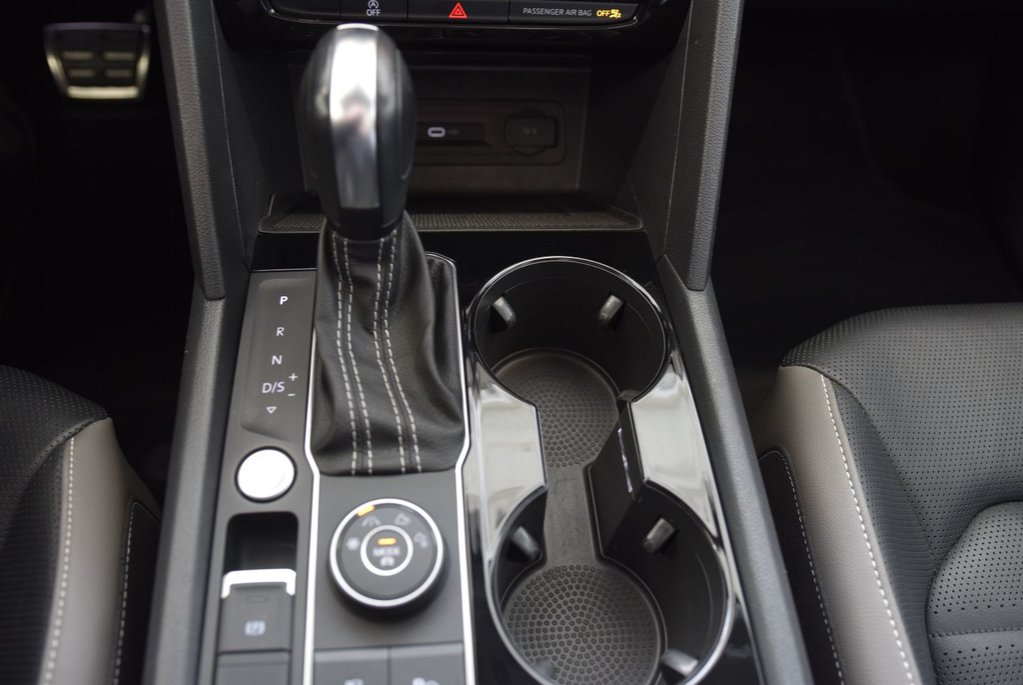 2022 Volkswagen Atlas EXECLINE+SIEGES CAPITAINE in Laval, Quebec - 31 - w1024h768px