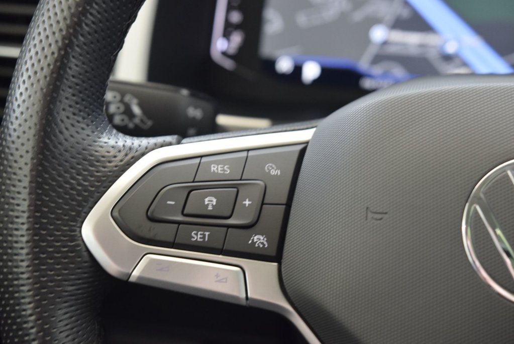 2022 Volkswagen Atlas EXECLINE+SIEGES CAPITAINE in Laval, Quebec - 25 - w1024h768px