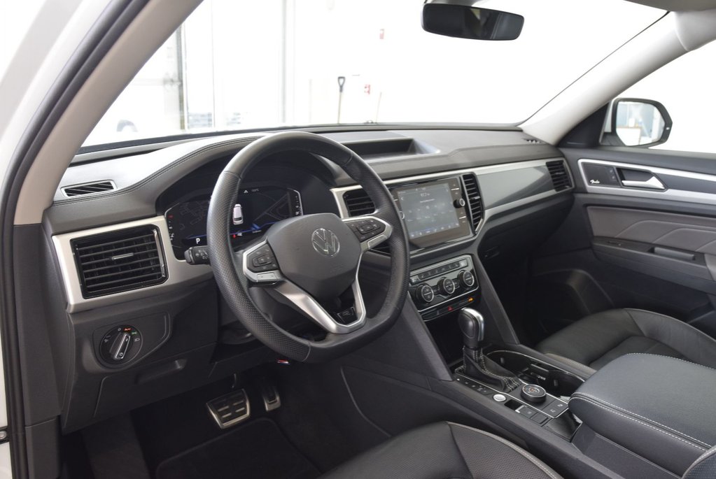 2022 Volkswagen Atlas EXECLINE+SIEGES CAPITAINE in Laval, Quebec - 8 - w1024h768px