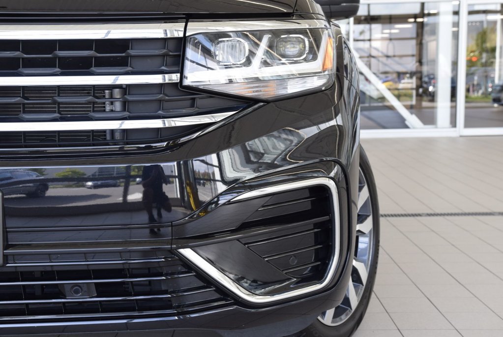 2023 Volkswagen Atlas EXECLINE+CAPITAINE+R LINE+ in Laval, Quebec - 3 - w1024h768px