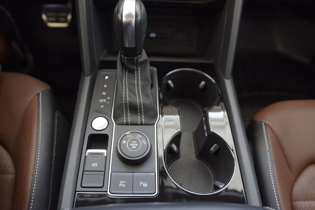 2023 Volkswagen Atlas EXECLINE+CAPITAINE+R LINE+ in Laval, Quebec - 36 - w1024h768px