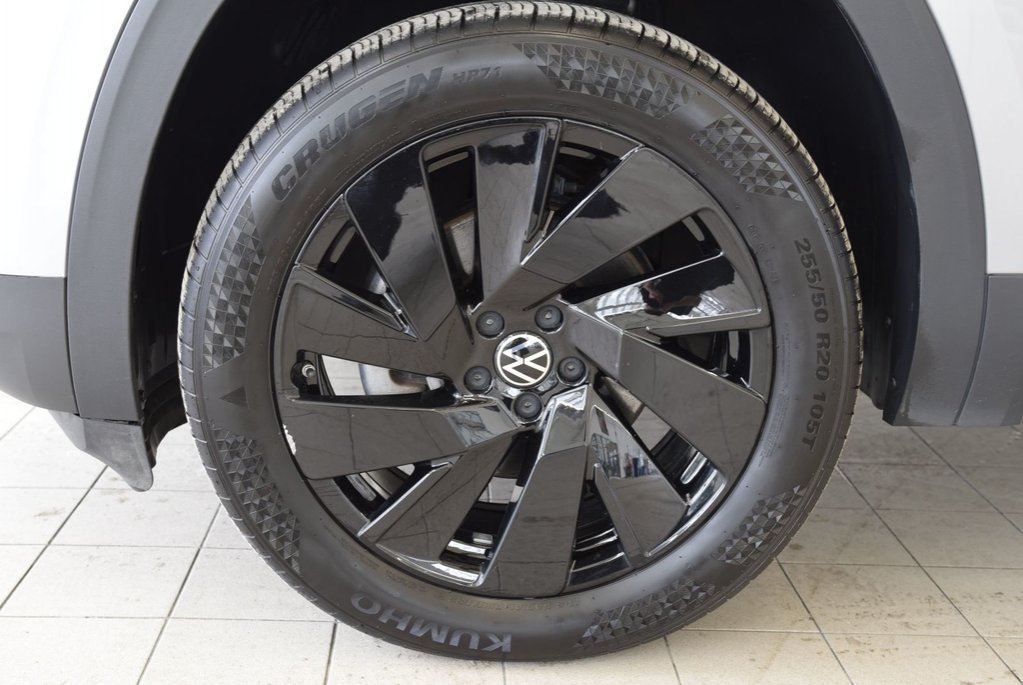 Volkswagen Atlas HIGHLINE+ROUES NOIR+AWD+ 2024 à Laval, Québec - 7 - w1024h768px