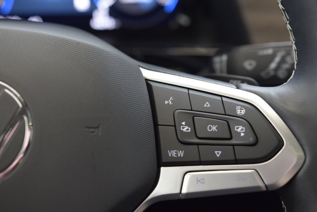 Volkswagen Atlas HIGHLINE+ROUES NOIR+AWD+ 2024 à Laval, Québec - 25 - w1024h768px