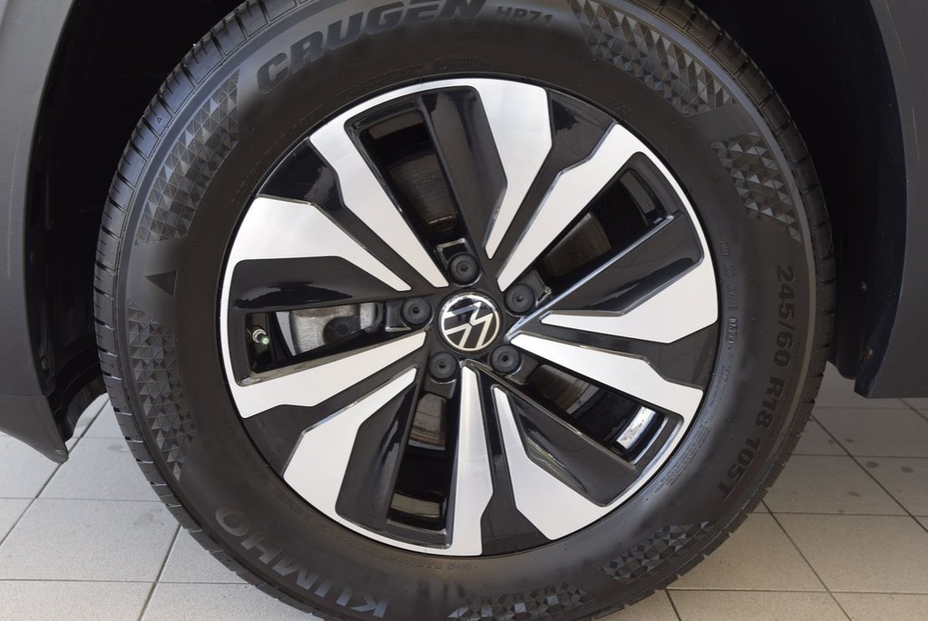 2024 Volkswagen Atlas COMFORTLINE+AWD+CUIR+LED in Laval, Quebec - 7 - w1024h768px