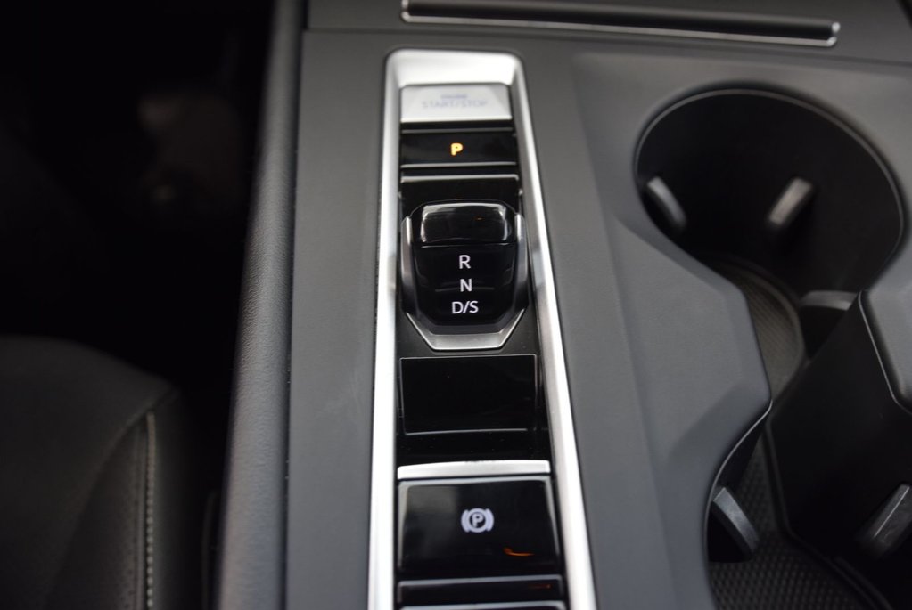 2024 Volkswagen Atlas COMFORTLINE+AWD+CUIR+LED in Laval, Quebec - 32 - w1024h768px