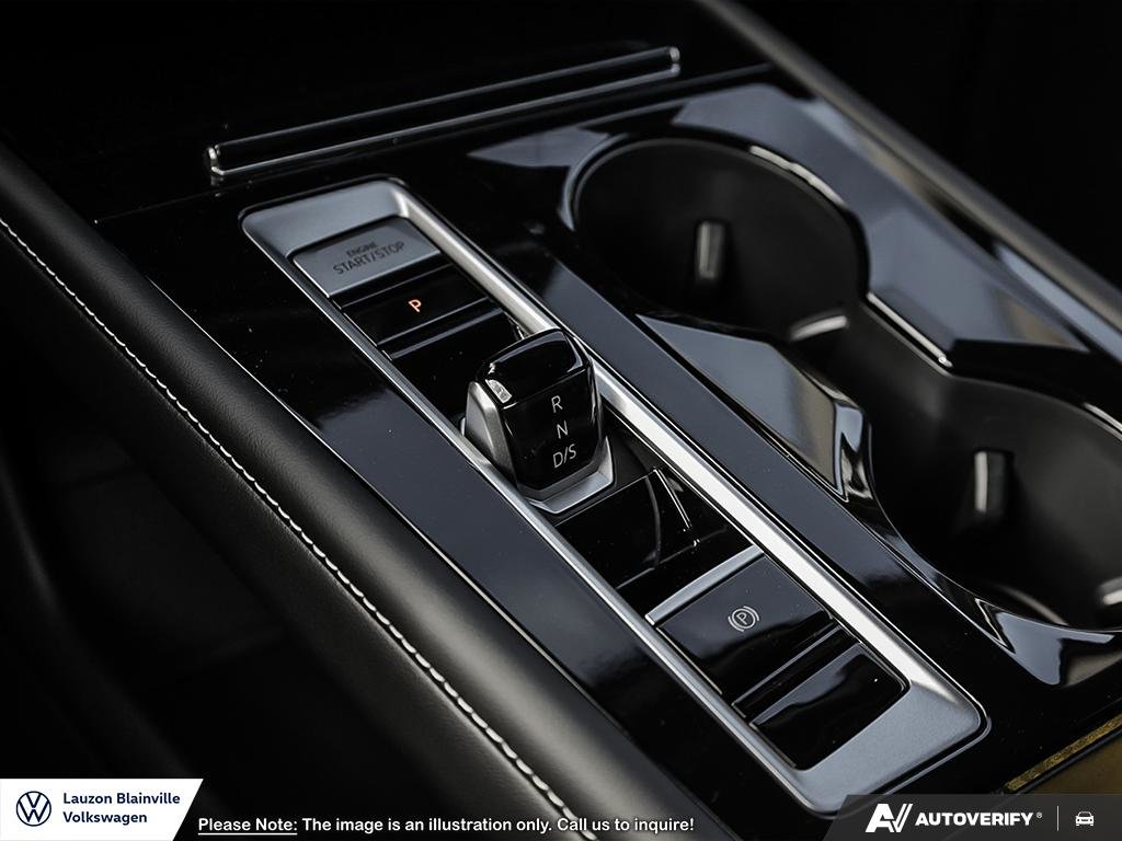 2025 Volkswagen Atlas Highline in Laval, Quebec - 16 - w1024h768px