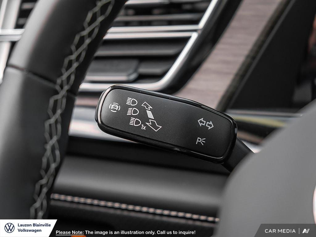 2025 Volkswagen Atlas Highline in Laval, Quebec - 25 - w1024h768px