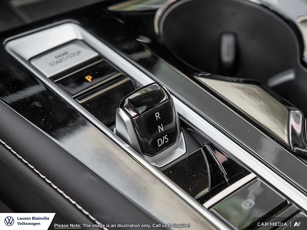 2025 Volkswagen Atlas Highline in Laval, Quebec - 17 - w1024h768px