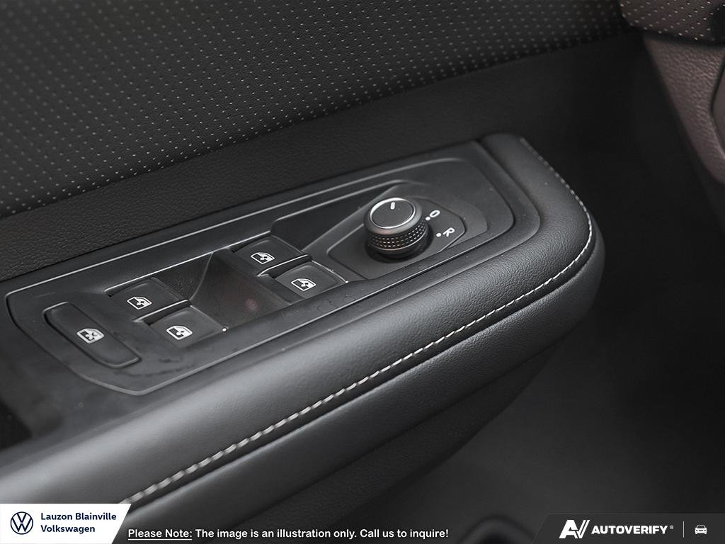 Volkswagen Atlas Highline 2025 à Laval, Québec - 16 - w1024h768px