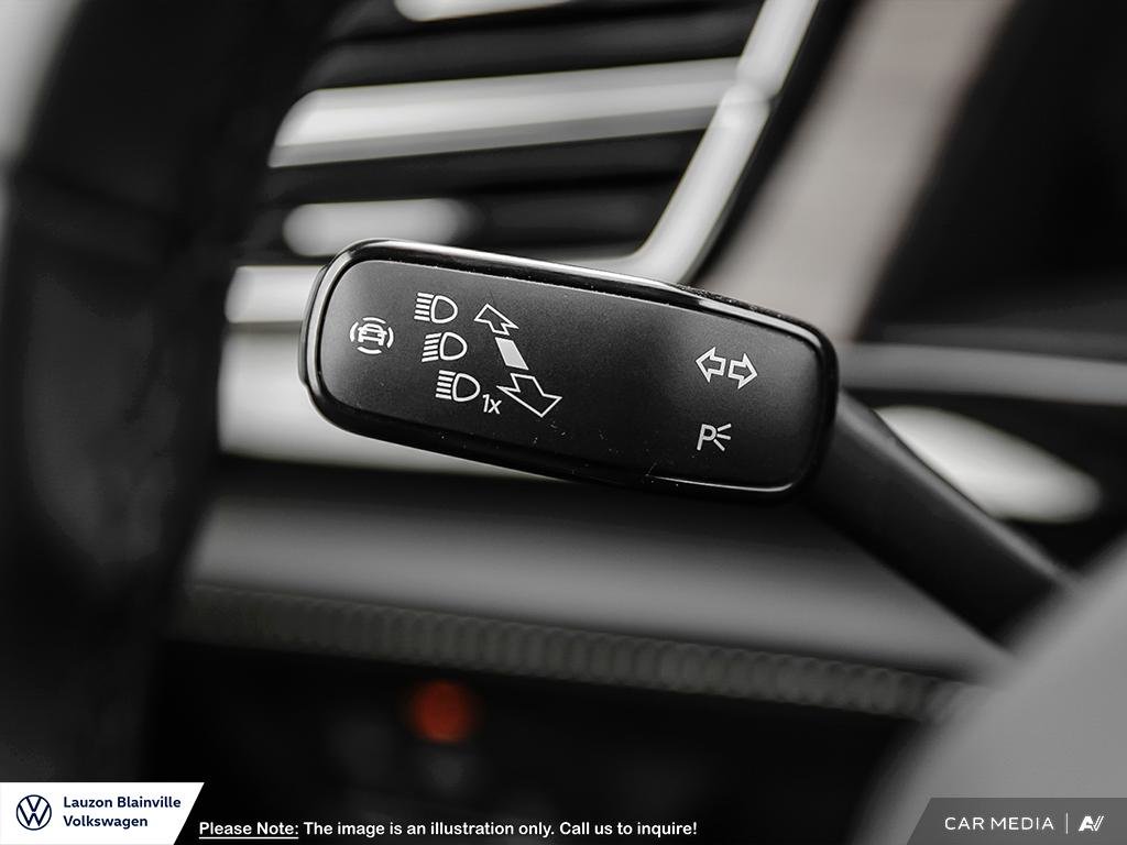 2025 Volkswagen Atlas Execline in Laval, Quebec - 24 - w1024h768px