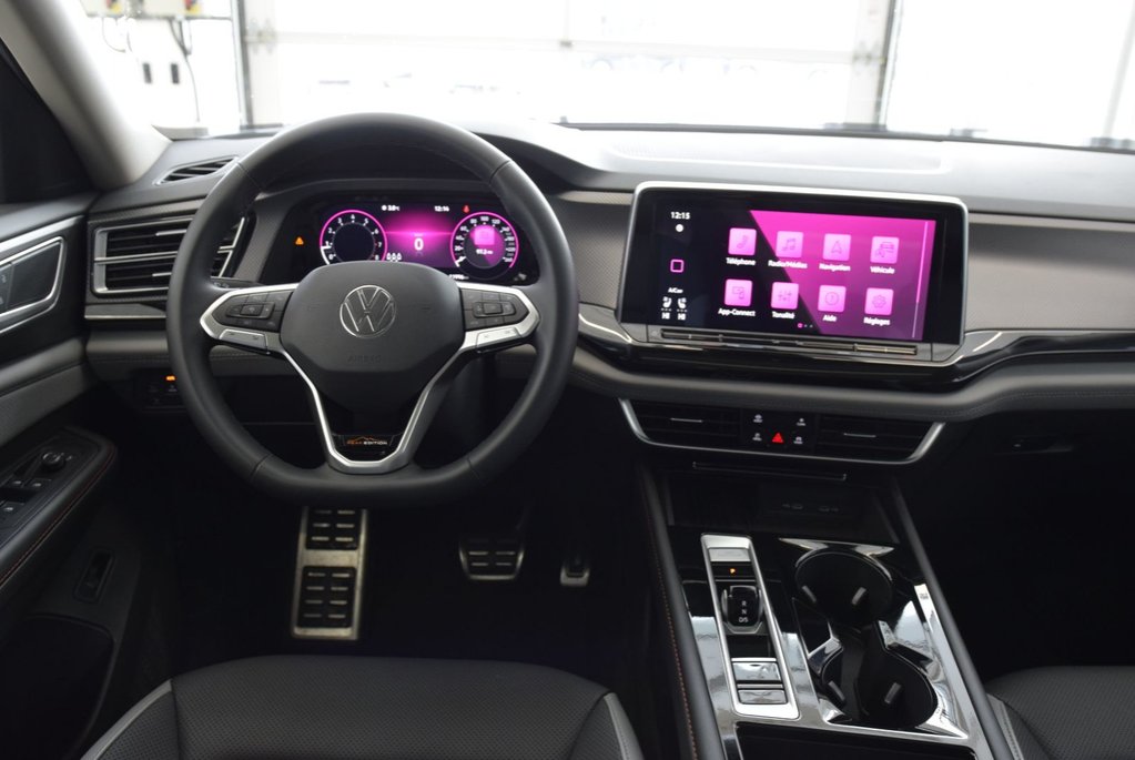 Volkswagen Atlas PEAK EDITION+TOIT PANO+LED 2025 à Laval, Québec - 28 - w1024h768px