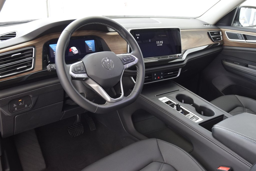 2025 Volkswagen Atlas COMFORTLINE+AWD+LED+WOW in Laval, Quebec - 9 - w1024h768px