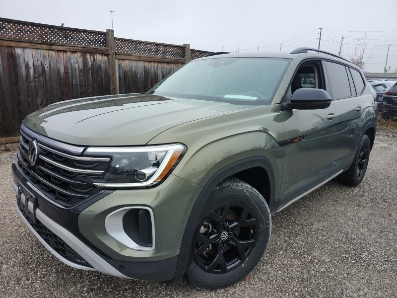 Volkswagen Atlas PEAK EDITION+TOIT PANO+CUIR 2025 à Laval, Québec - 1 - w1024h768px
