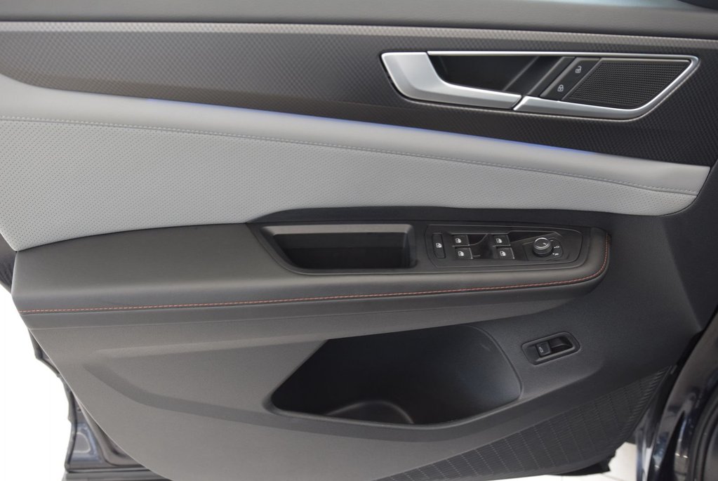 Volkswagen Atlas PEAK EDITION+TOIT PANORAMIQUE 2025 à Laval, Québec - 17 - w1024h768px