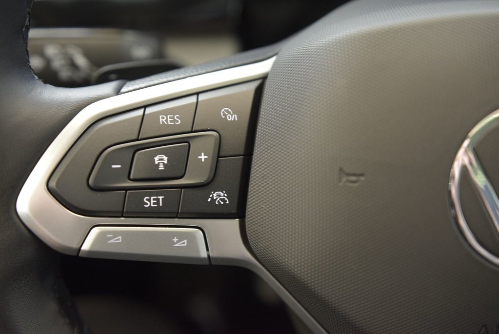 Volkswagen Atlas PEAK EDITION+TOIT PANORAMIQUE 2025 à Laval, Québec - 24 - w1024h768px