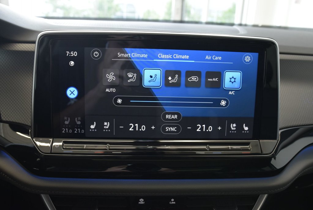 Volkswagen Atlas PEAK EDITION+TOIT PANORAMIQUE 2025 à Laval, Québec - 29 - w1024h768px