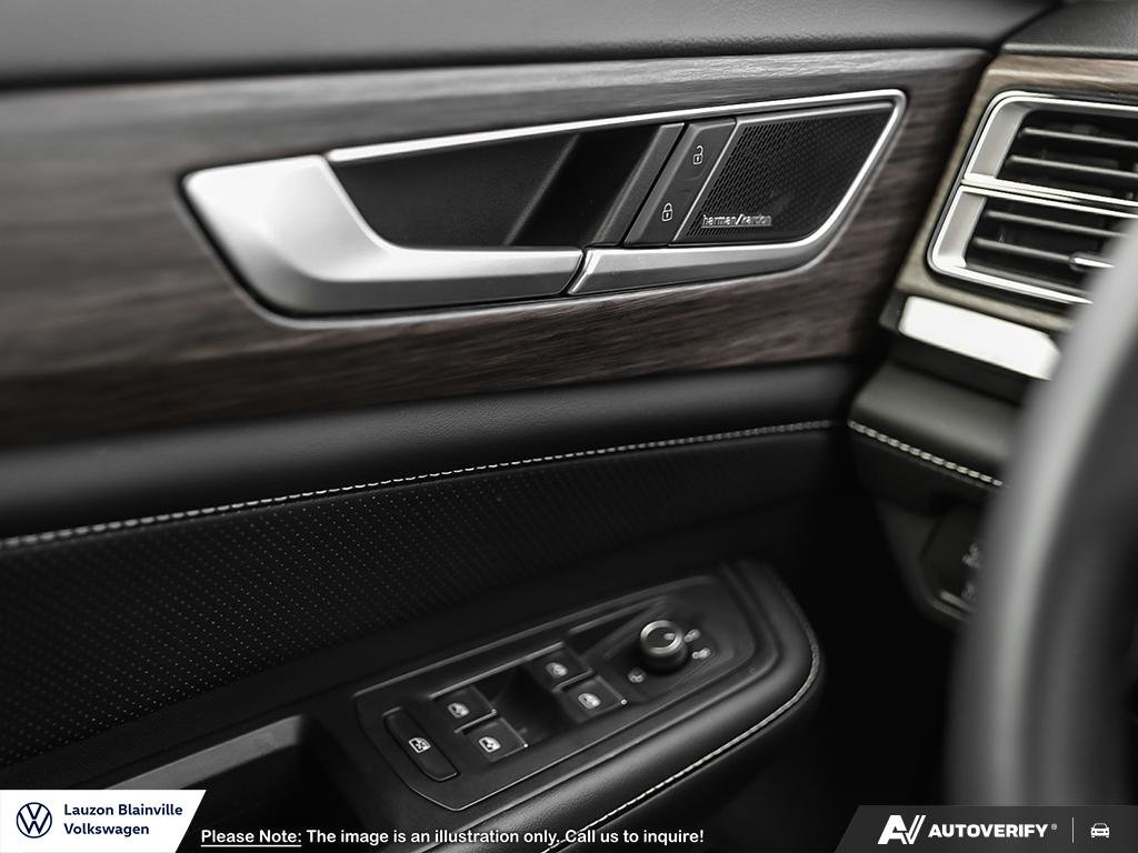 2026 Volkswagen Atlas Execline in Laval, Quebec - 16 - w1024h768px