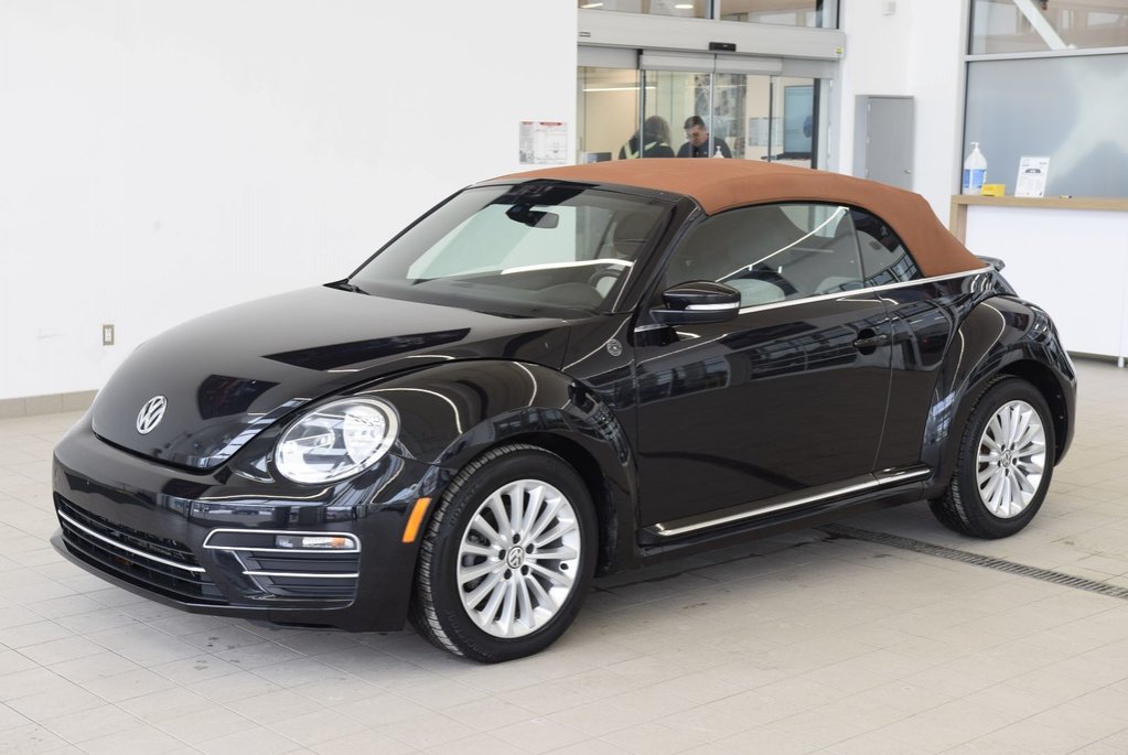 Volkswagen Beetle Convertible Wolfsburg Edition+TOIT BRUN+ 2019 à Laval, Québec - 11 - w1024h768px