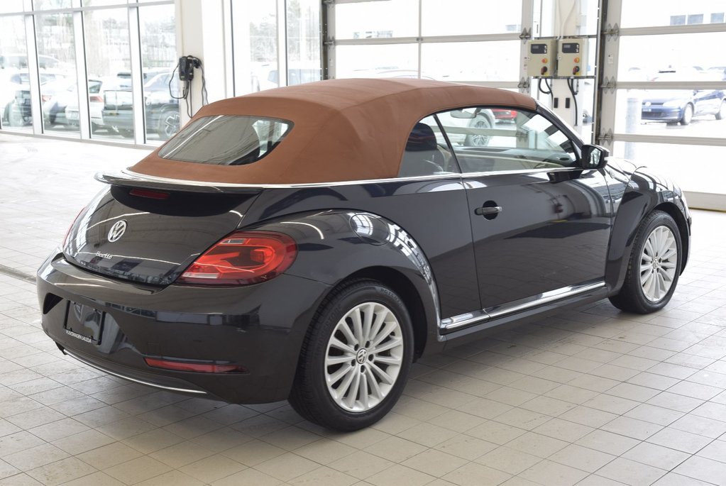 Volkswagen Beetle Convertible Wolfsburg Edition+TOIT BRUN+ 2019 à Laval, Québec - 13 - w1024h768px