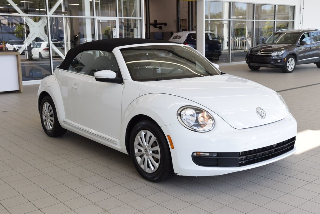 2016  Beetle CONVERTIBLE+CUIR+BAS KILO in Laval, Quebec - 12 - w1024h768px