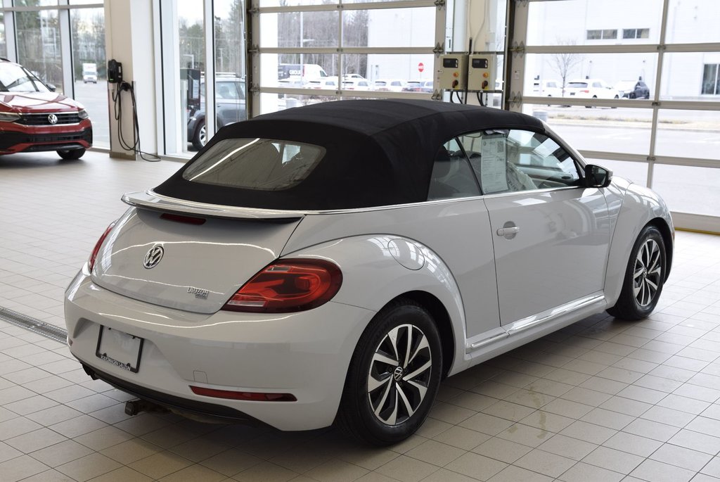 2018  Beetle CONVERTIBLE+MAG+APP CONNECT in Laval, Quebec - 25 - w1024h768px