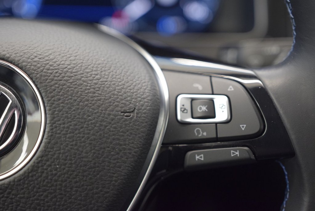 2018 Volkswagen e-Golf TECK PACK+DRIVER ASSISTANCE in Laval, Quebec - 23 - w1024h768px
