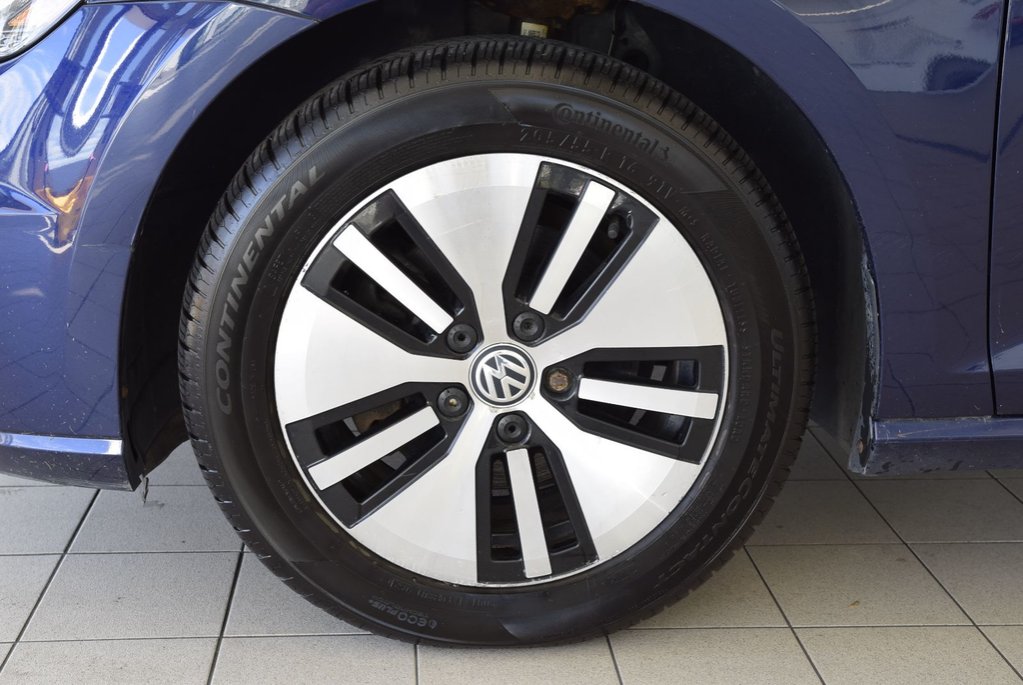 2019 Volkswagen E-Golf LED+CUIR+CAMERA+100% ELECTRIQUE in Laval, Quebec - 5 - w1024h768px