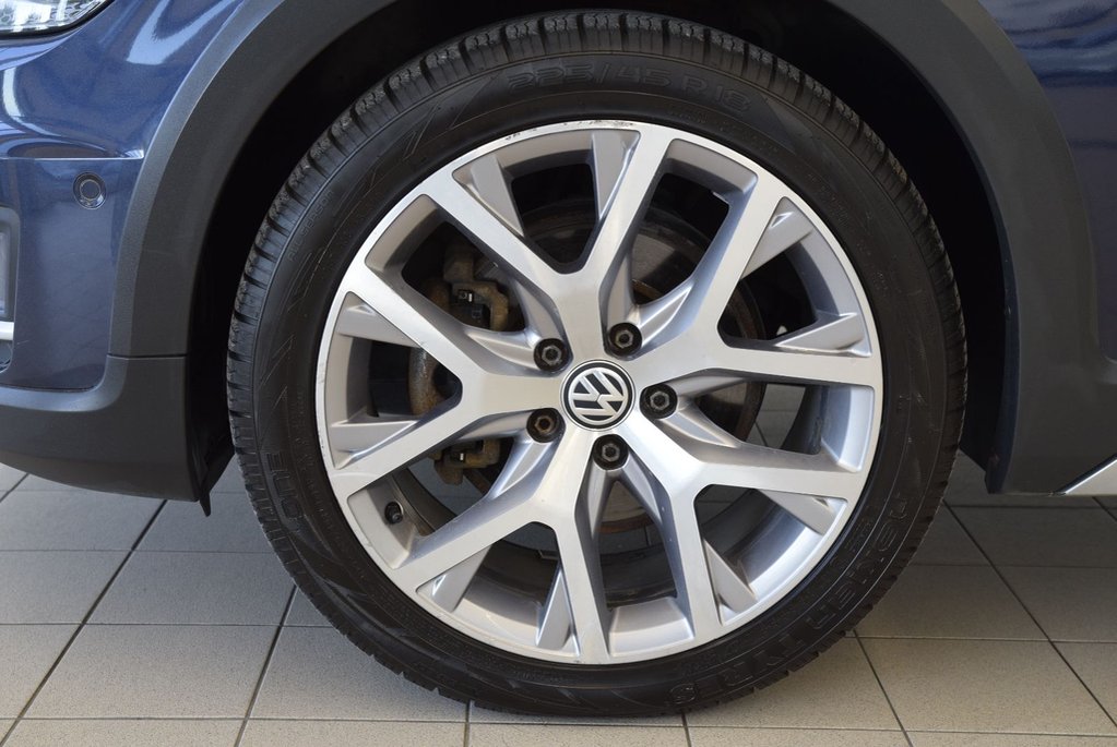 Volkswagen Golf Alltrack LIGHT PACKAGE+DRIVER ASSIST 2018 à Laval, Québec - 3 - w1024h768px