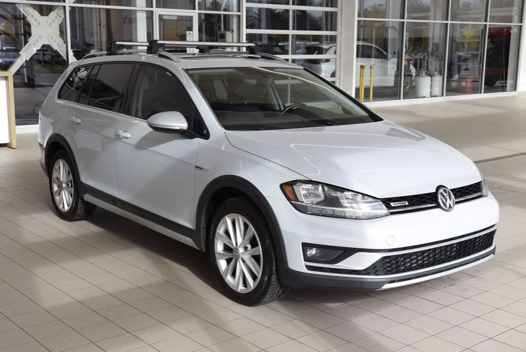 2019 Volkswagen Golf Alltrack CUIR+TOIT PANO+AWD+AUTO in Laval, Quebec - 11 - w1024h768px