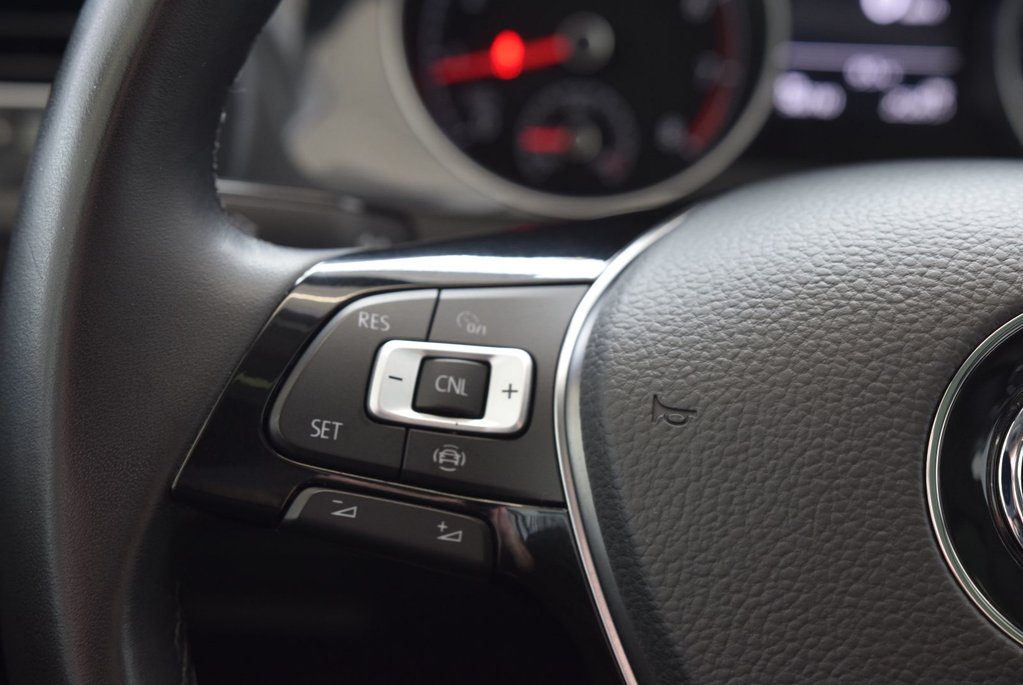 2019 Volkswagen Golf Alltrack CUIR+TOIT PANO+AWD+AUTO in Laval, Quebec - 21 - w1024h768px