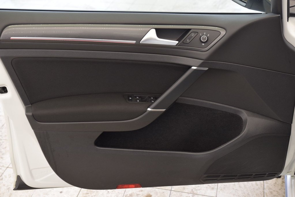 Volkswagen Golf GTI 228HP+CAMERA+BAS KM+MANUELLE 2018 à Laval, Québec - 18 - w1024h768px