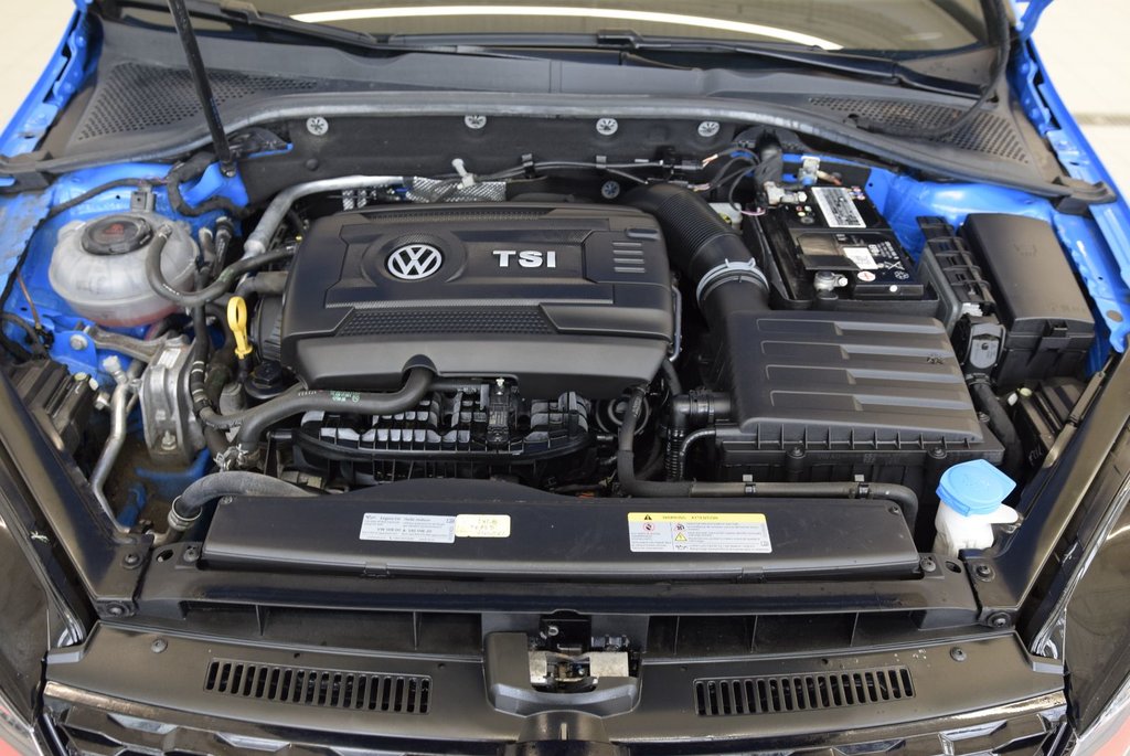 2021 Volkswagen Golf GTI AUTOBAHN+DSG+BAS KM+CUIR in Laval, Quebec - 15 - w1024h768px