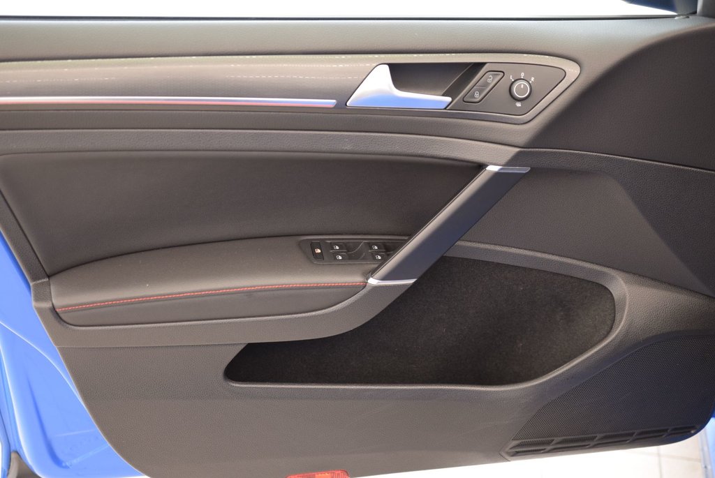 2021 Volkswagen Golf GTI AUTOBAHN+DSG+BAS KM+CUIR in Laval, Quebec - 16 - w1024h768px