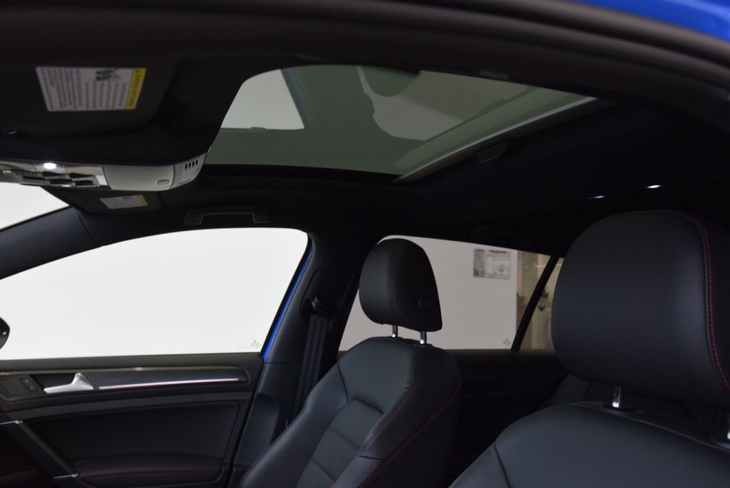 2021 Volkswagen Golf GTI AUTOBAHN+DSG+BAS KM+CUIR in Laval, Quebec - 9 - w1024h768px