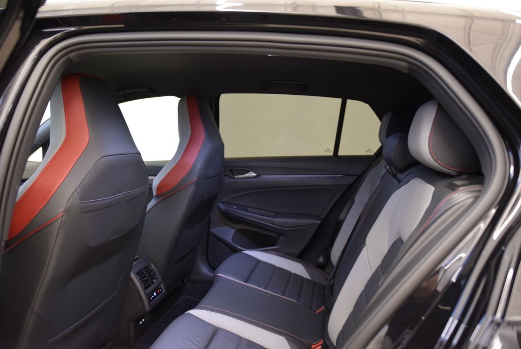 2022 Volkswagen Golf GTI PERFORMANCE+DSG+CUIR+MAG in Laval, Quebec - 21 - w1024h768px