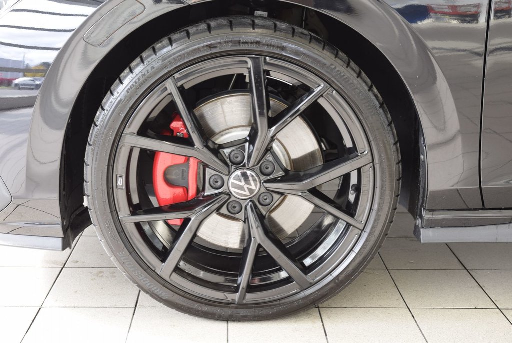 Volkswagen Golf GTI 380 Autobahn+LED+BAS KM+WOW 2024 à Laval, Québec - 5 - w1024h768px